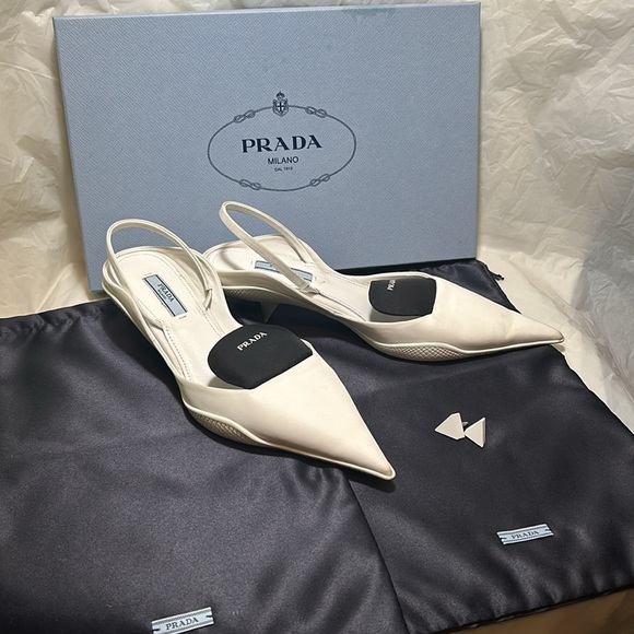 Prada Calzature Donna Blanco and Nero Nylon Bicolore EU 36.5 U.S. 6 - Picture 2 of 9